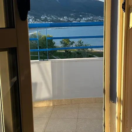 Endless Summer Vlorë